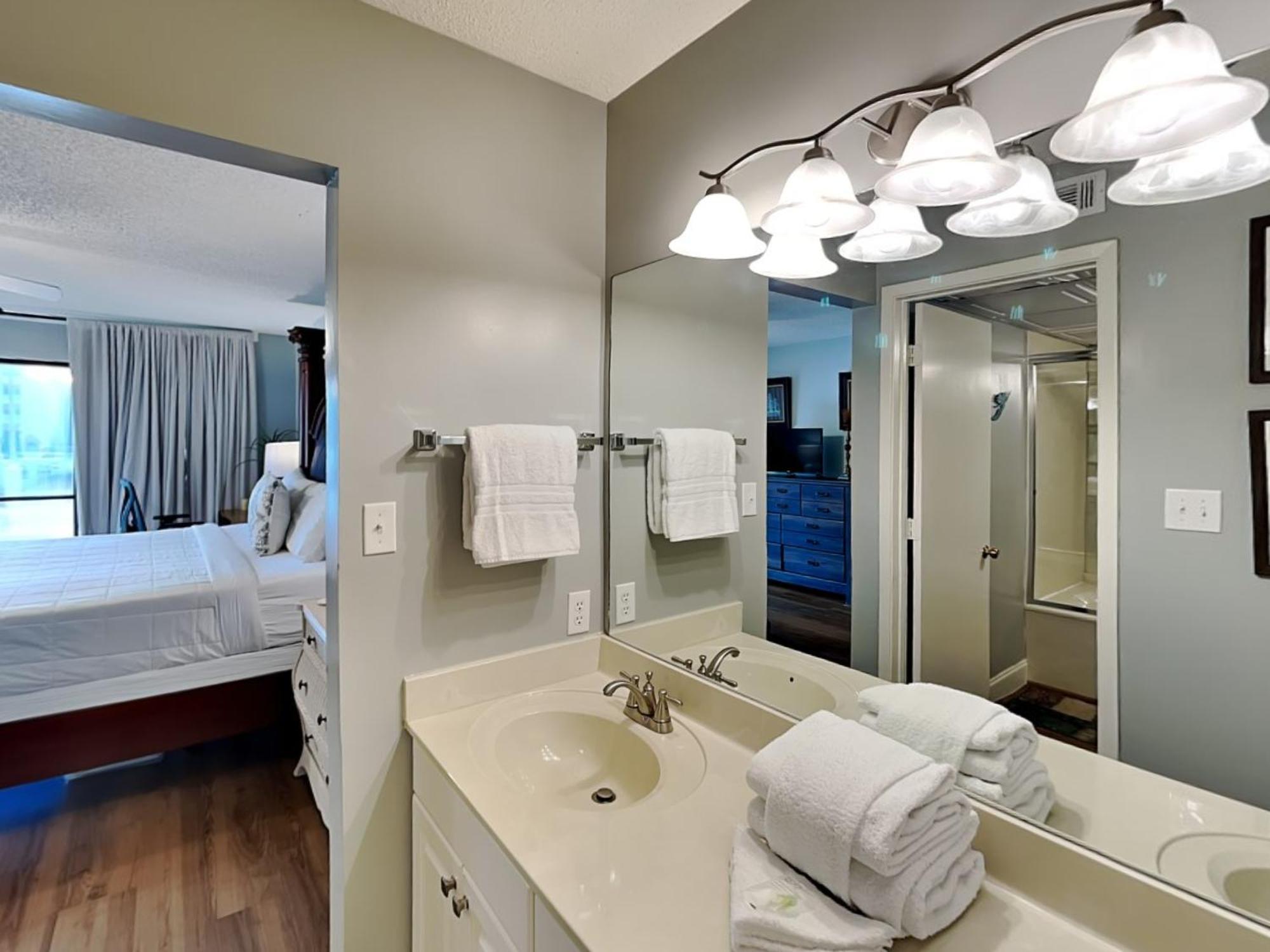 Edgewater #3207 Holiday home